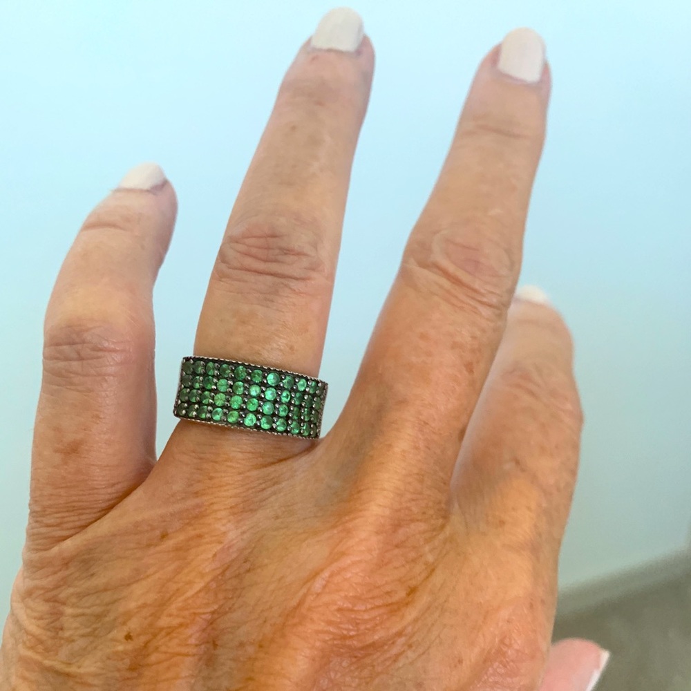 Sterling silver and tsavorite garnet ring